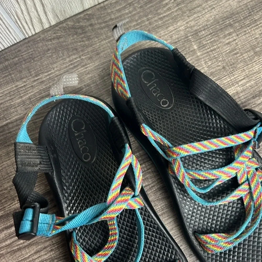 Kids Chaco sandals size 4
